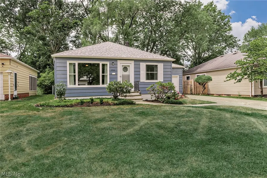 4932 S Sedgewick Road, Lyndhurst, OH 44124 - #2