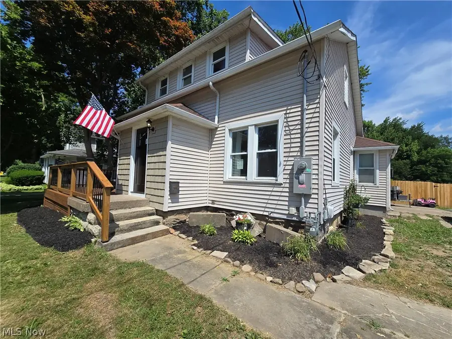 132 E Main Street, South Amherst, OH 44001 - #2