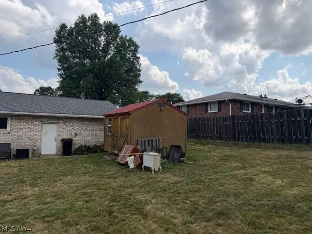 1215 33rd Ne Street, Canton, OH 44714 - #3
