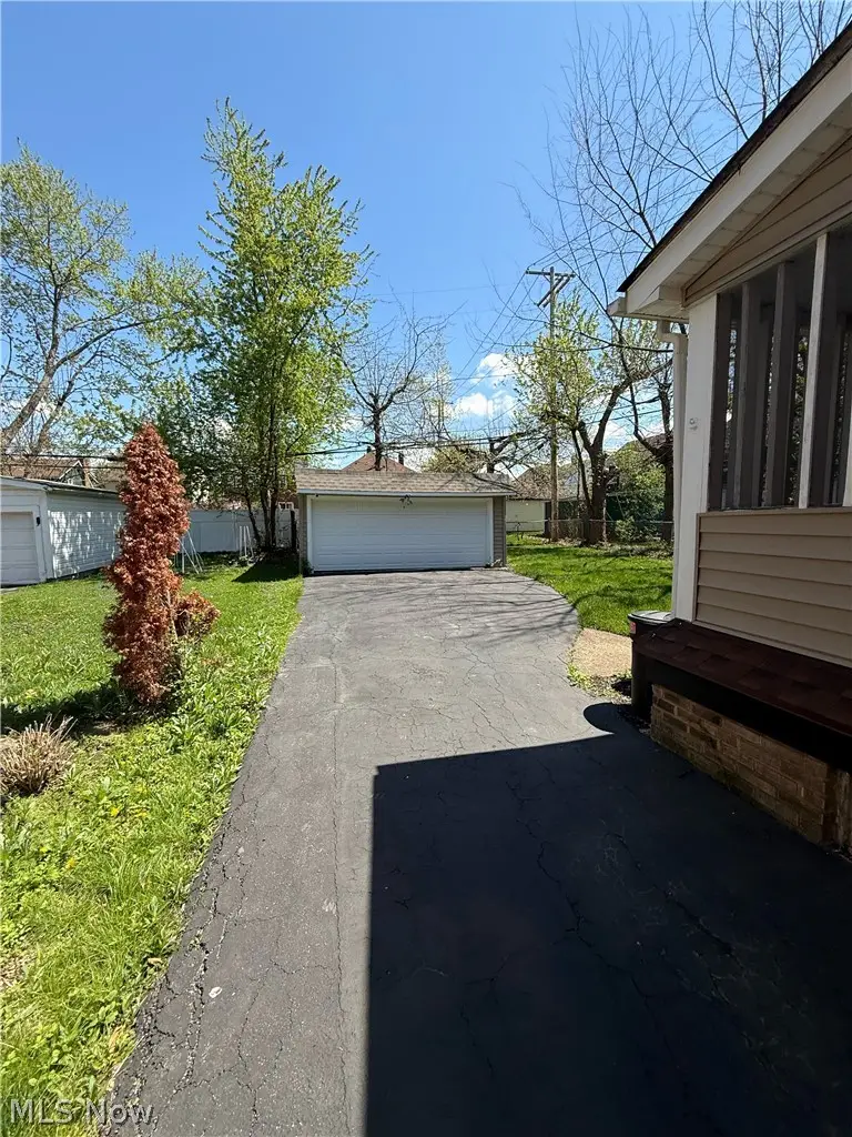 2259 Brockway Road, Cleveland Heights, OH 44118 - #3