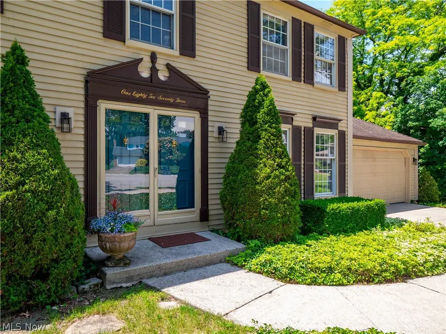 18273 Mallard Circle, Strongsville, OH 44136 - #3