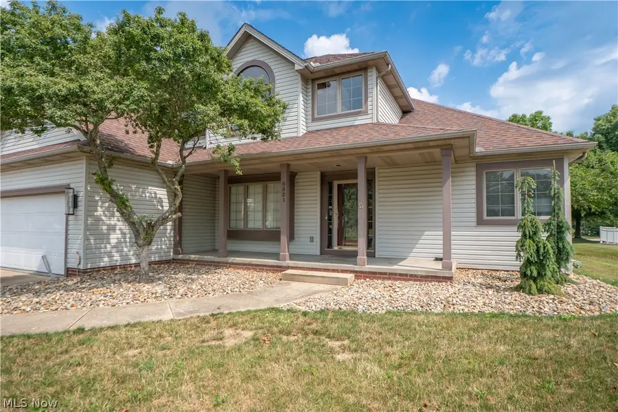 8521 Gentry Nw Street, Massillon, OH 44646 - #3