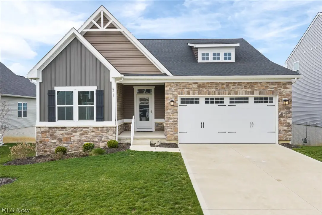6811 Harrington Court Ne Avenue, Canton, OH 44721 - #1