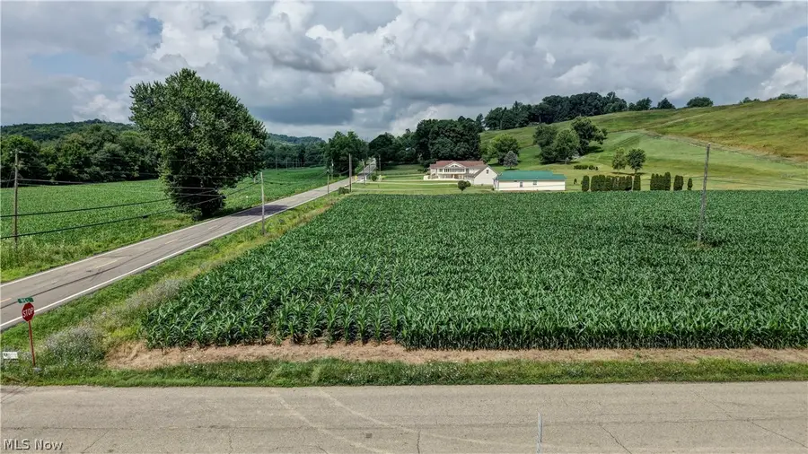 3380 Bair Nw Road, Dover, OH 44622 - #2