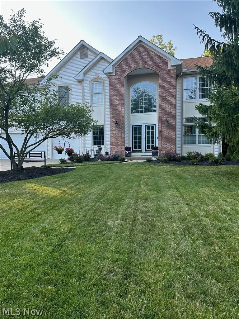 21766 Woodfield Trail, Strongsville, OH 44149 - #1