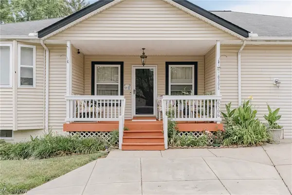 6306 Meadowbrook Road, Garfield Heights, OH 44125