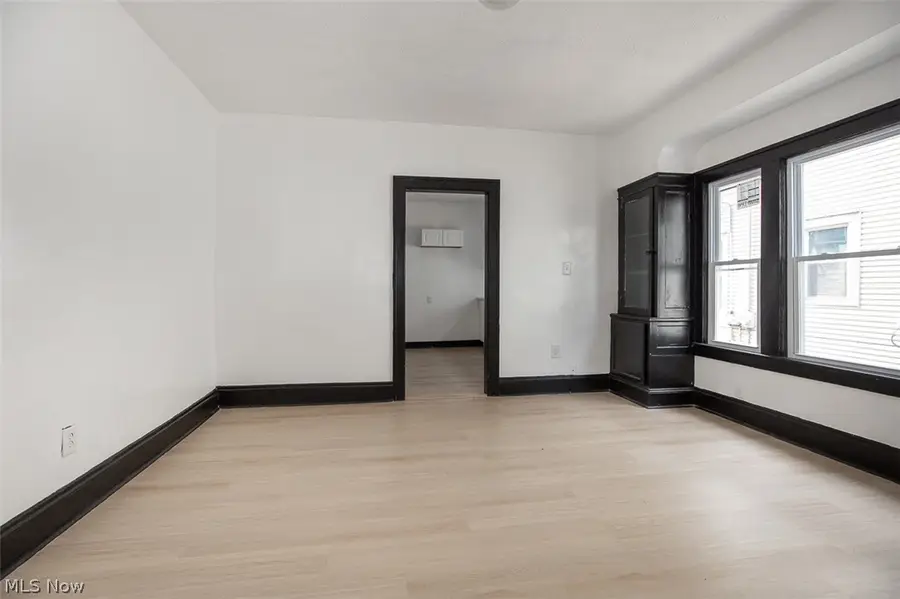 3692 E 146th Street, Cleveland, OH 44120 - #3