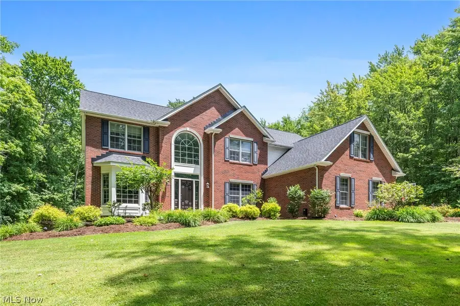 9305 Roryanna Drive, Chardon, OH 44024 - #2