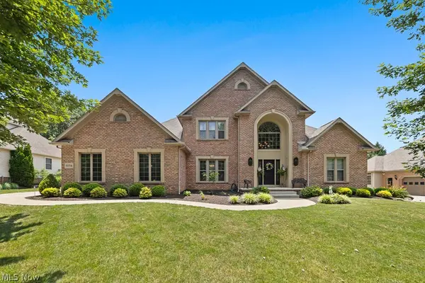 8574 Ashmede Court Nw Circle, Massillon, OH 44646