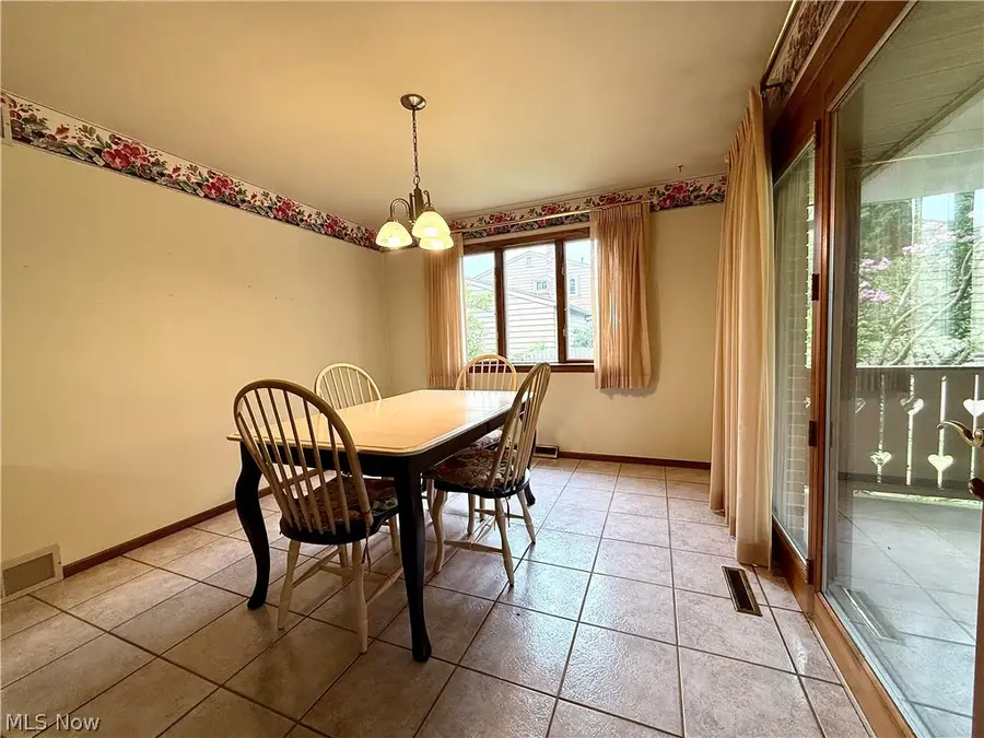 1686 Roosevelt Avenue, Niles, OH 44446 - #3