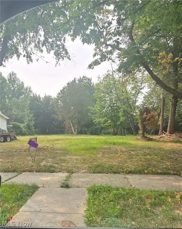 1474 Maplegrove Road, South Euclid, OH 44121