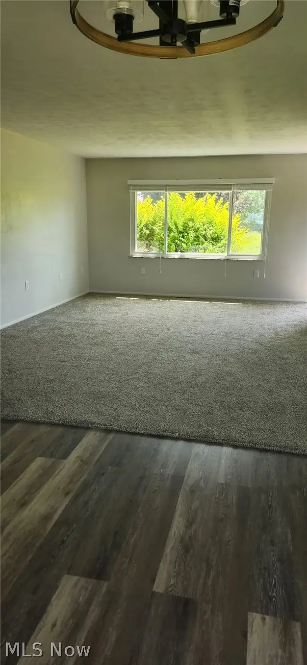 137 Loretta Avenue, Follansbee, WV 26037 - #3