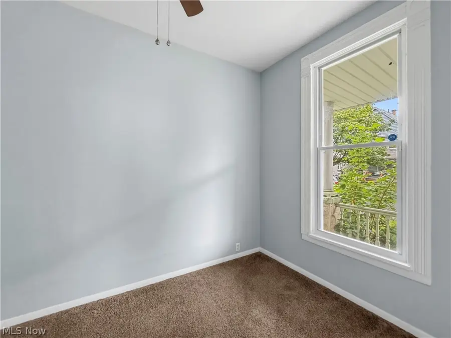 3717 Woodbridge Avenue, Cleveland, OH 44109 - #3