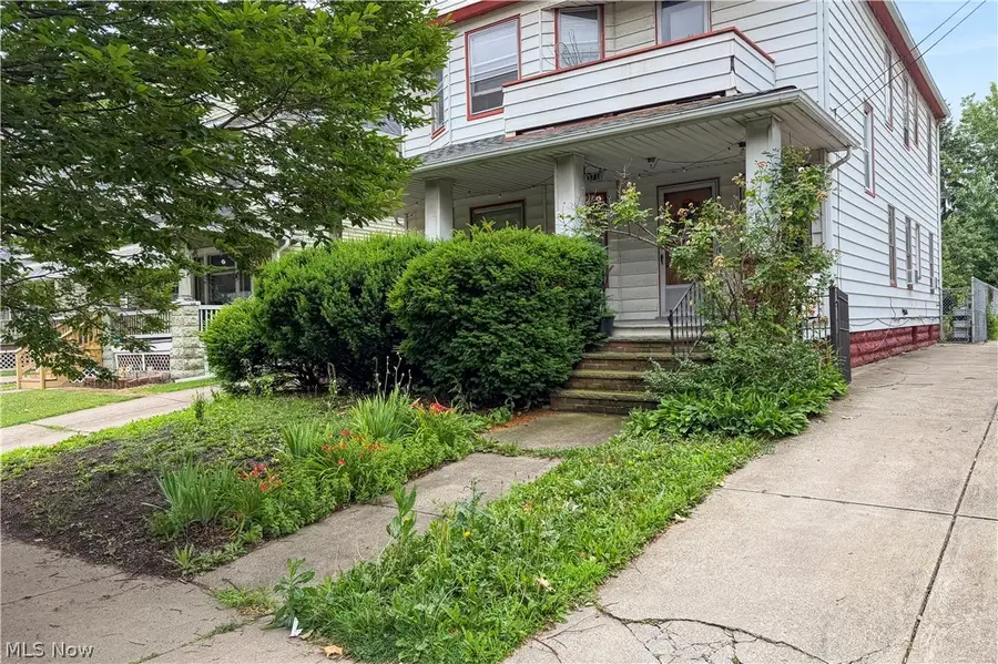 3711 Daisy Avenue, Cleveland, OH 44109 - #3