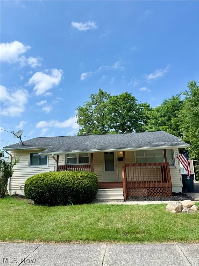 1091 Stanwood Avenue, Akron, OH 44314 - #2
