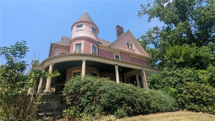 204 Broadway Avenue, Youngstown, OH 44504 - #3