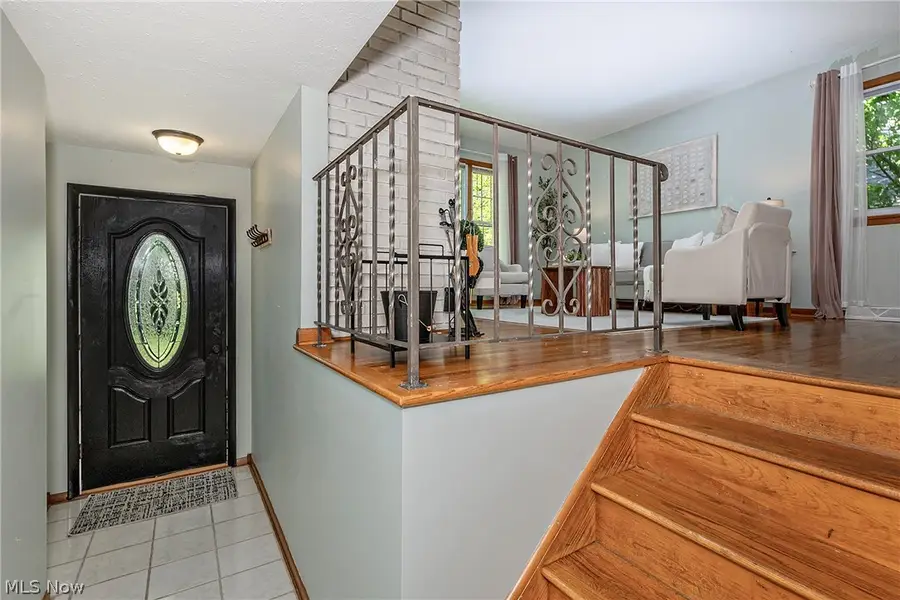 63 Shawondassee Drive, Timberlake, OH 44095 - #3