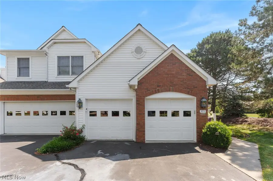 3771 E Lake Road, Sheffield Lake, OH 44054 - #2