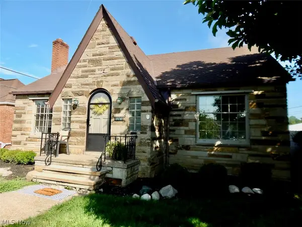 6361 S Canterbury Road, Parma, OH 44129