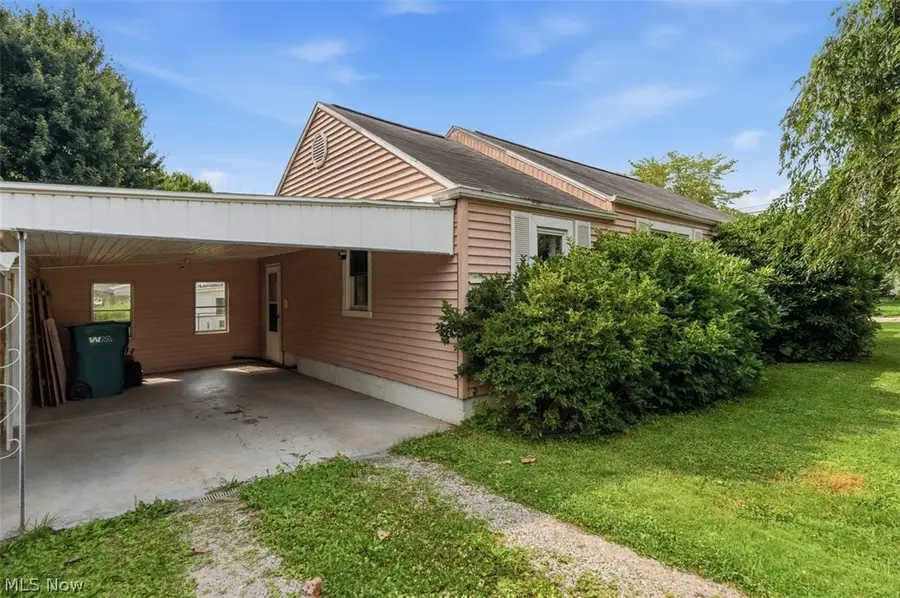 2316 42nd Street, Parkersburg, WV 26104 - #3