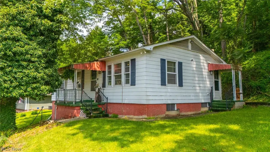 820 Mariann Drive, Martins Ferry, OH 43935 - #2