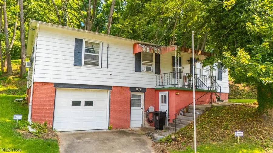 820 Mariann Drive, Martins Ferry, OH 43935 - #3