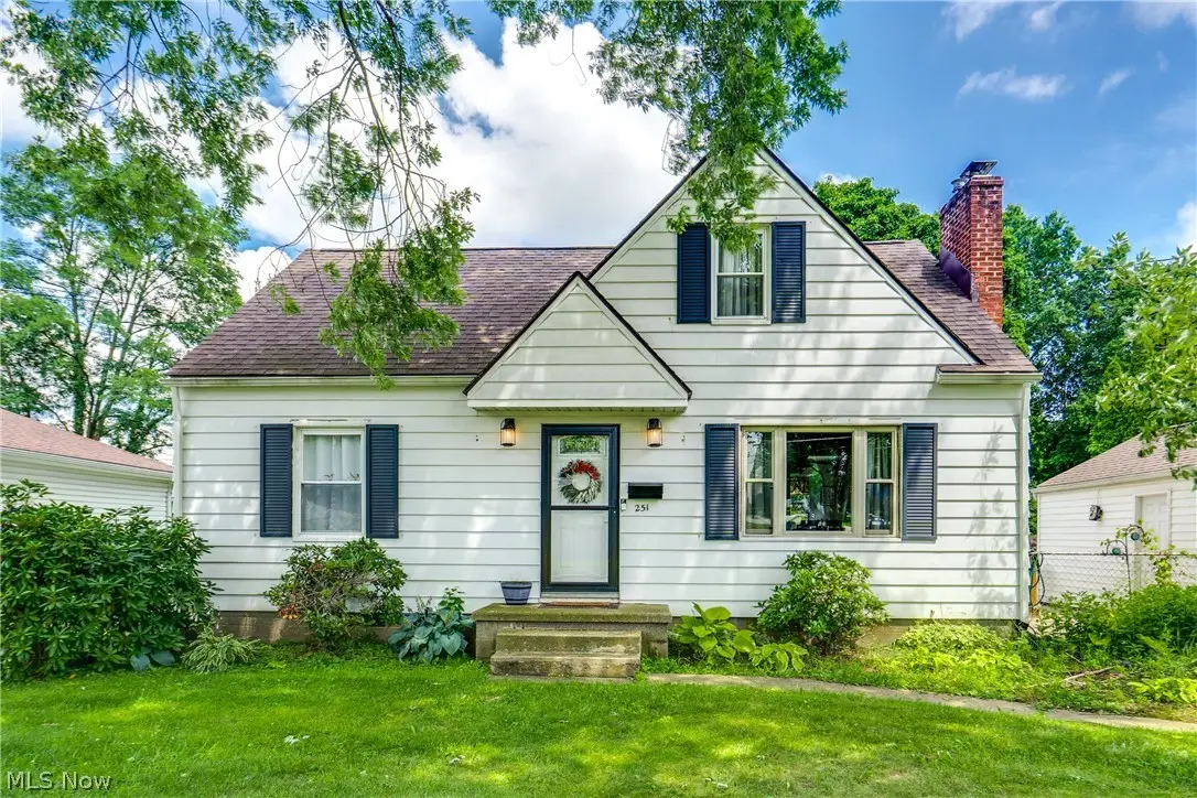 251 9th Ne Street, Barberton, OH 44203 - #1
