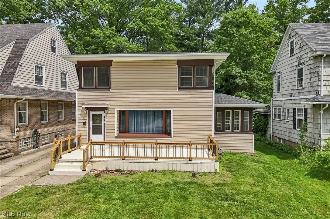 875 Hereford Drive, Akron, OH 44303 - #1