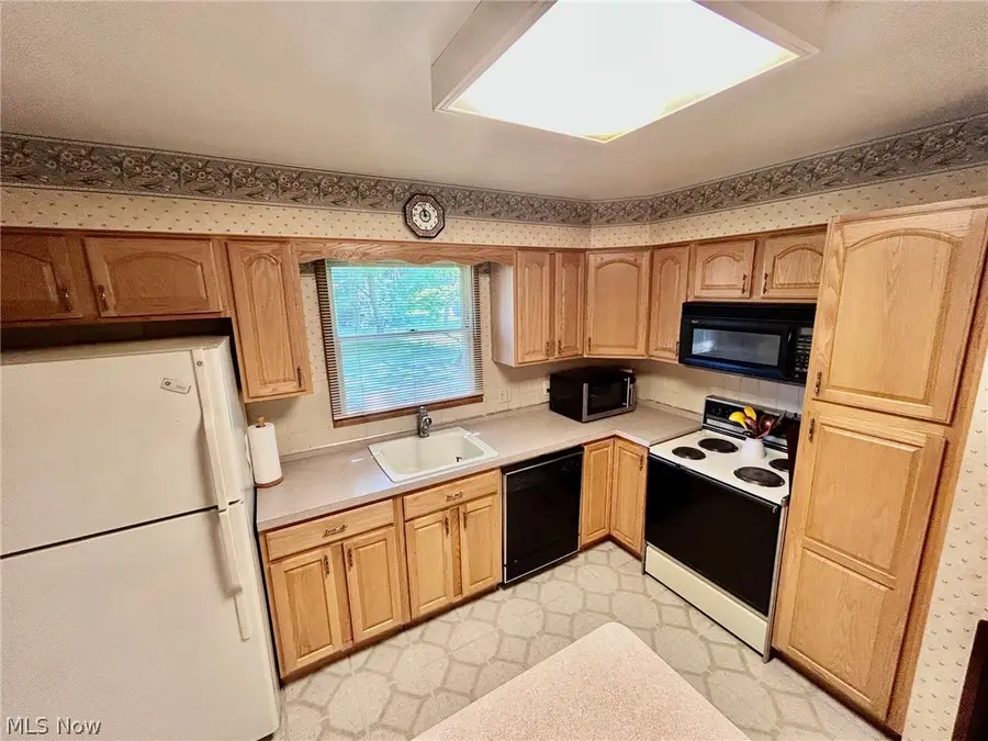 6779 Glenallen Avenue, Solon, OH 44139 - #3