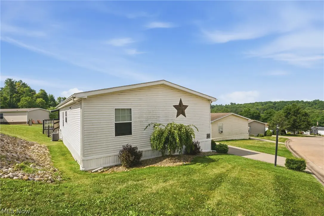 1023 Overlook Sw Drive, Canton, OH 44706 - #1