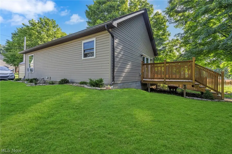 716 W Clark Street, East Palestine, OH 44413 - #3