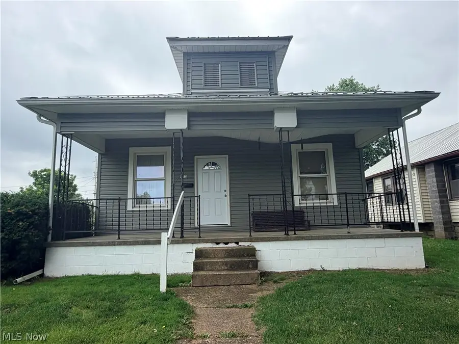 830 Larzelere Avenue, Zanesville, OH 43701 - #3
