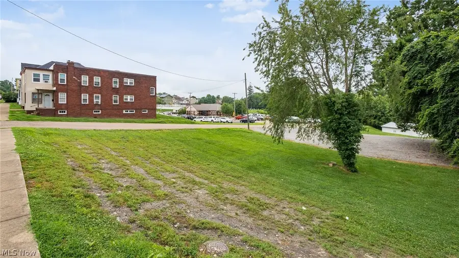 930 Gaston Avenue, Cambridge, OH 43725 - #3