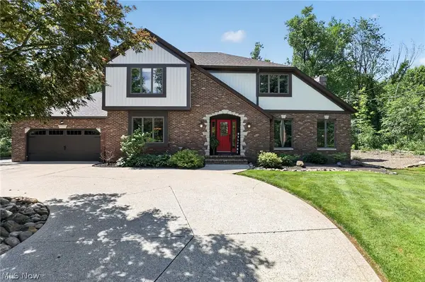 1744 Mattingly Road, Hinckley, OH 44233