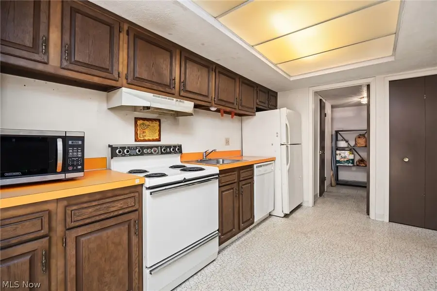 11491 Harbour Light Drive, North Royalton, OH 44133 - #3