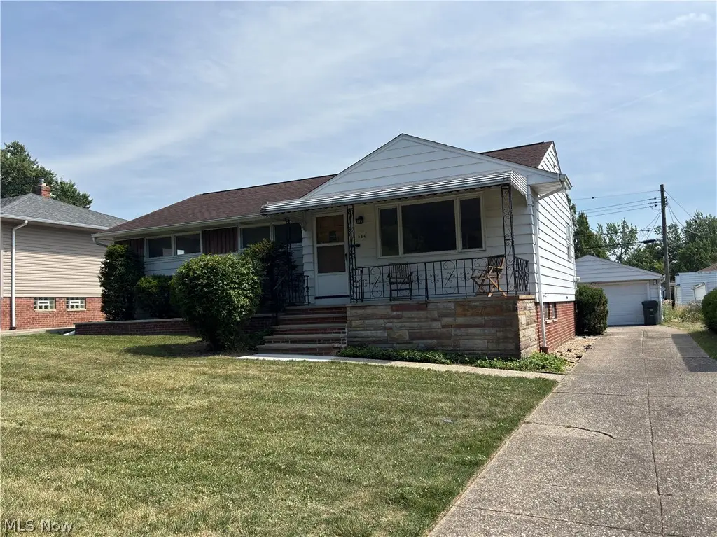 536 Westview Road, Bedford, OH 44146 - #1