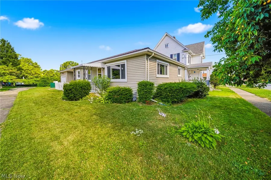 240 Russell Road, Conneaut, OH 44030 - #2
