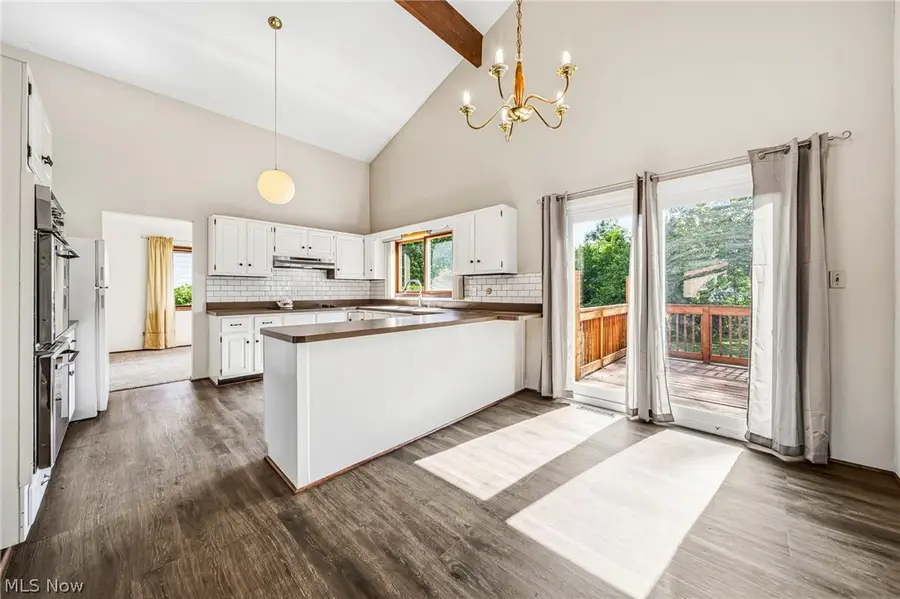 1077 Brainard Road, Highland Heights, OH 44143 - #2