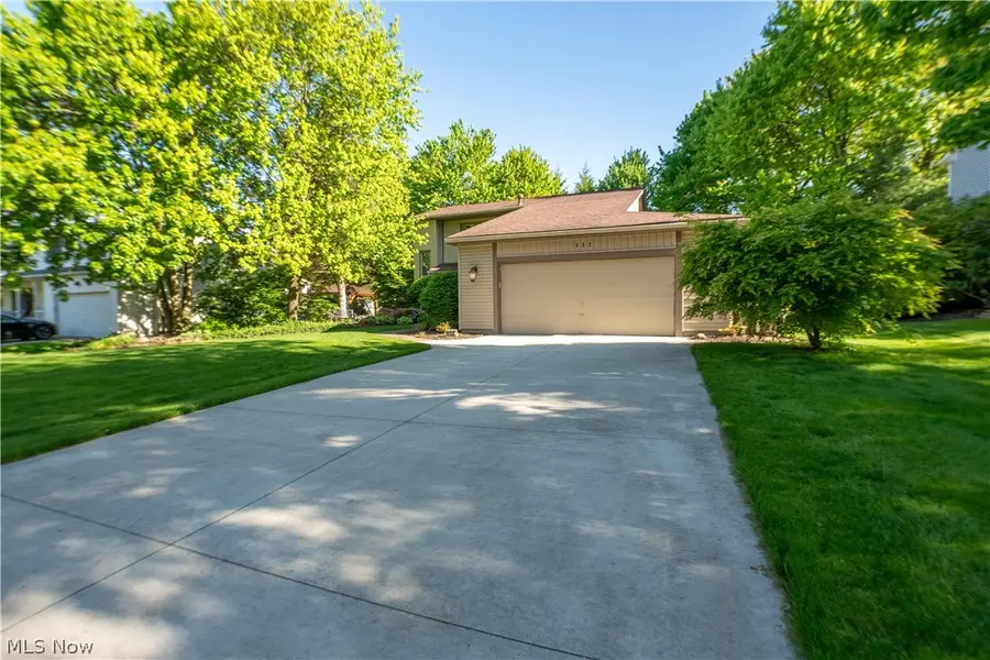 322 Great Oaks Trail, Wadsworth, OH 44281 - #3