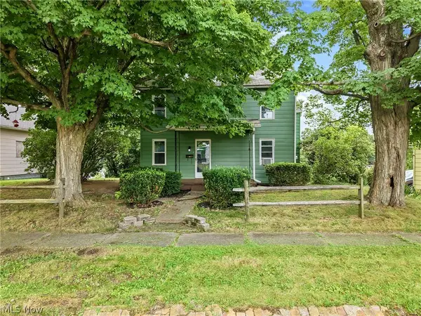 238 W High Street, Lisbon, OH 44432