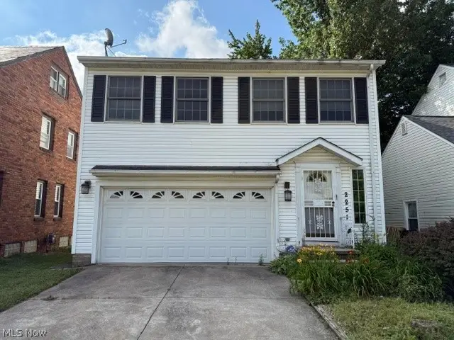 2251 S Belvoir Boulevard, Cleveland, OH 44118 - #1