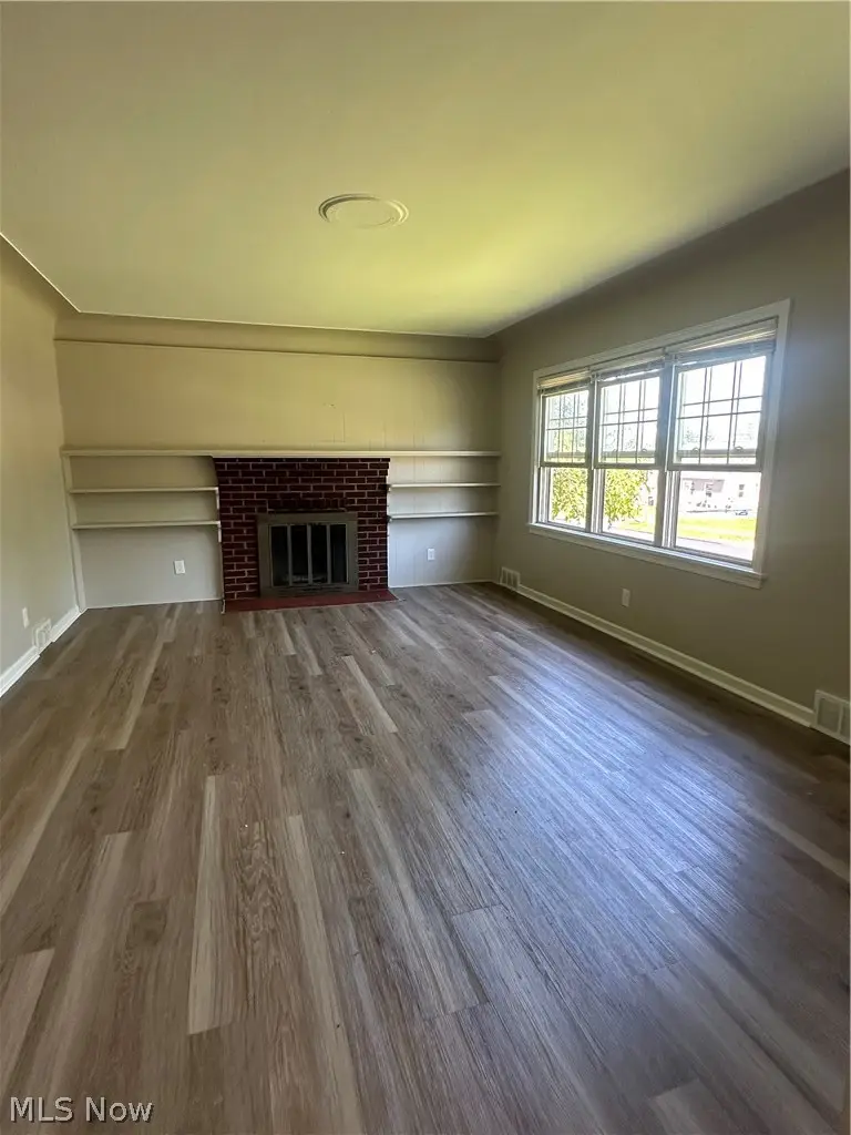 142 S Edgehill, Youngstown, OH 44515 - #3