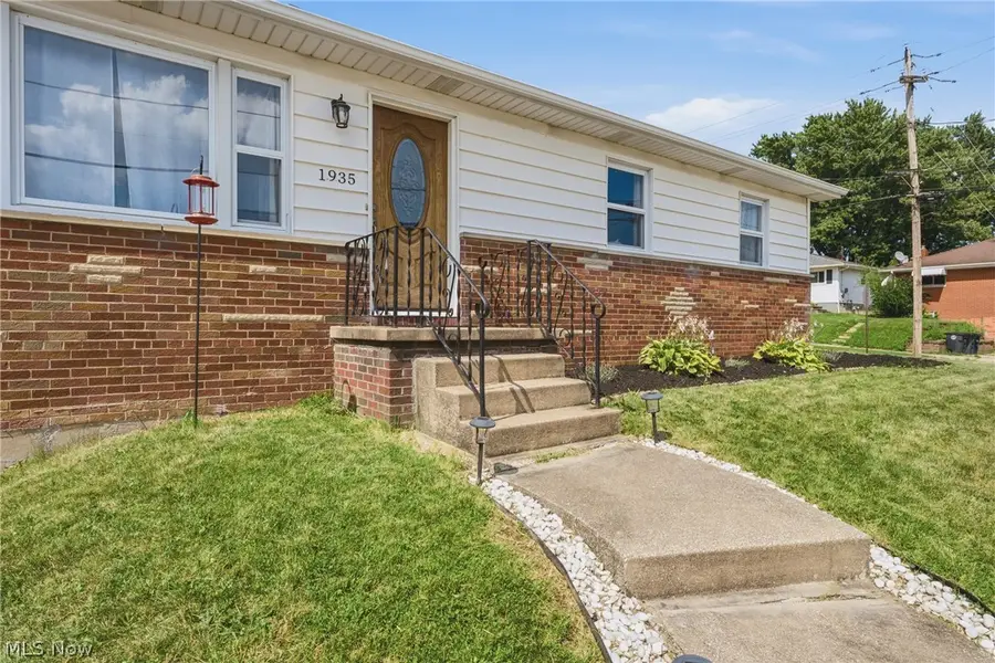 1935 Quayle Drive, Akron, OH 44312 - #2
