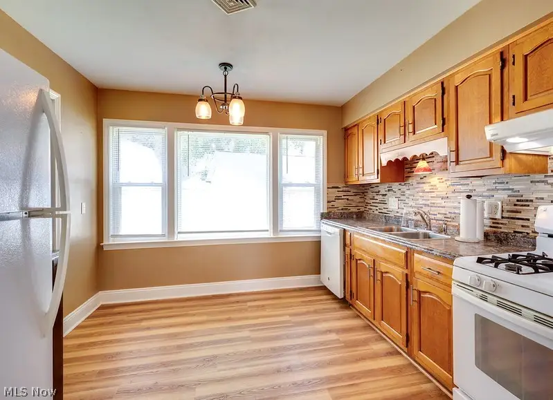 349 Stanford Street, Akron, OH 44314 - #3