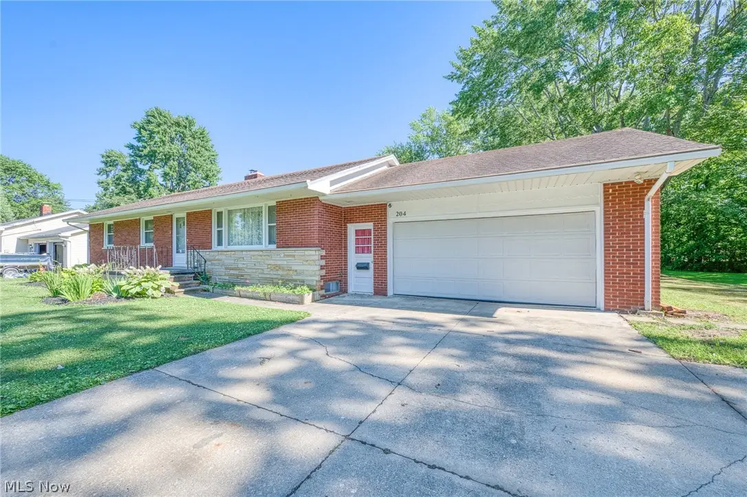 204 Ruth Street, Geneva, OH 44041 - #1
