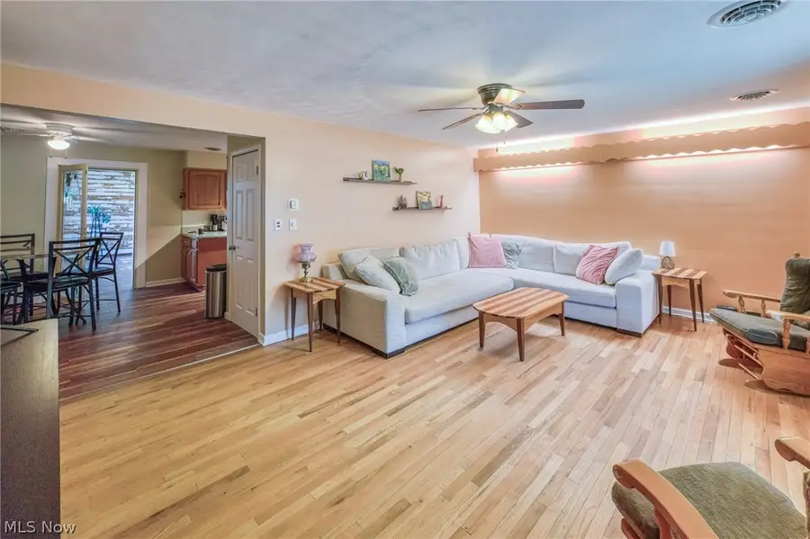 204 Ruth Street, Geneva, OH 44041 - #3