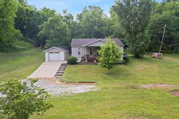 579 Murphytown Road, Davisville, WV 26142