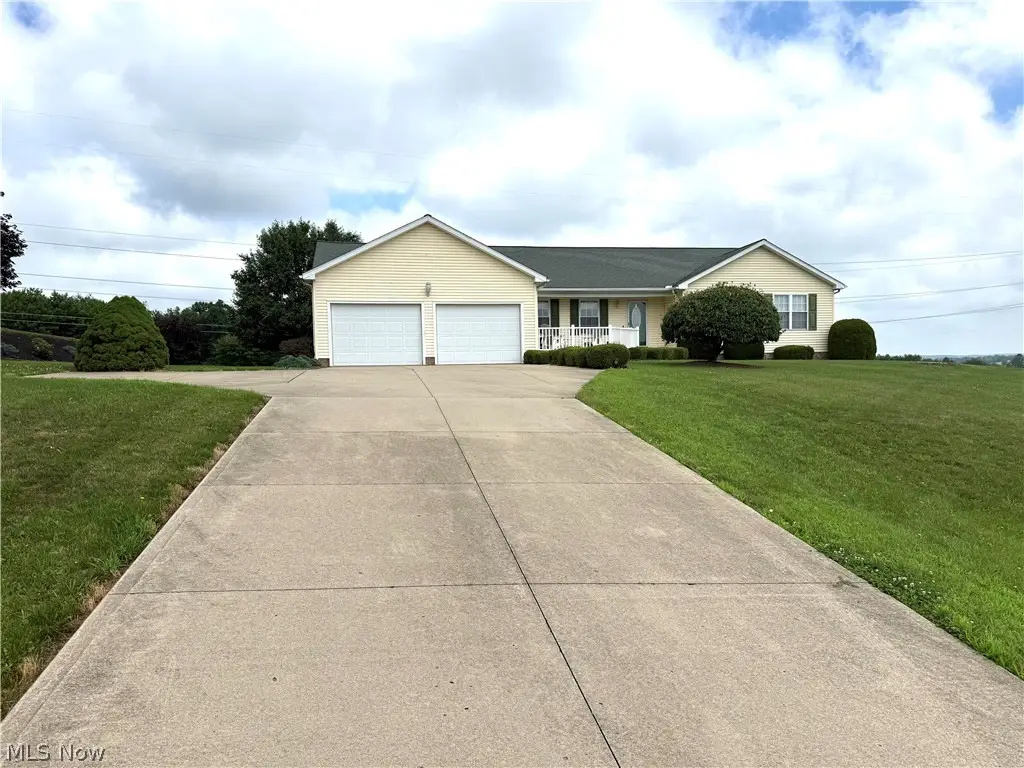 49208 Hickman Rd, East Liverpool, OH 43920 - #1