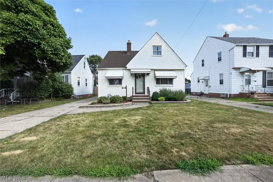 5510 Luelda Avenue, Parma, OH 44129 - #3