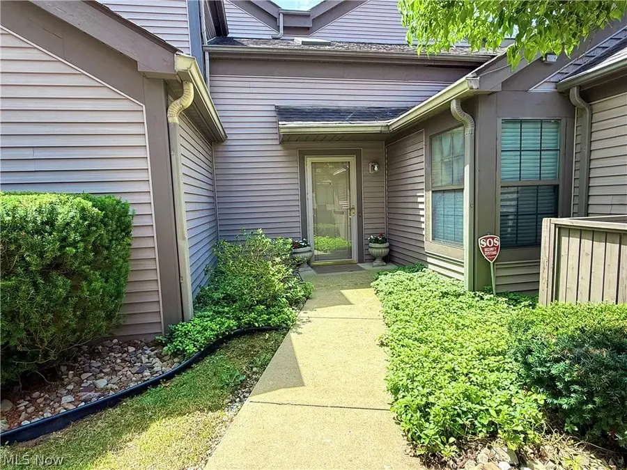 4084 Saint Andrews Court #2, Canfield, OH 44406 - #2